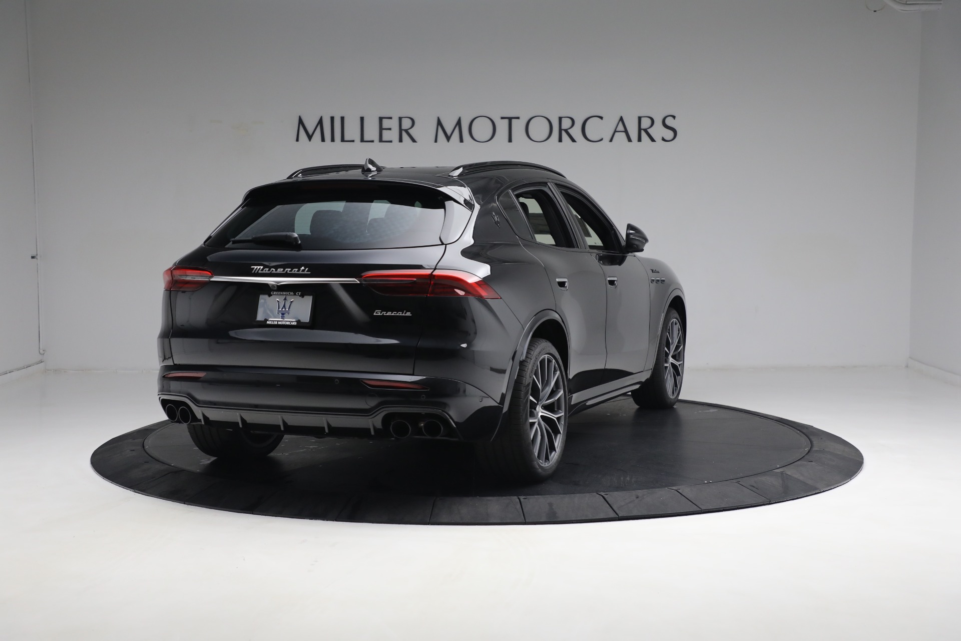 New 2023 Maserati Grecale Modena | St. Petersburg, FL
