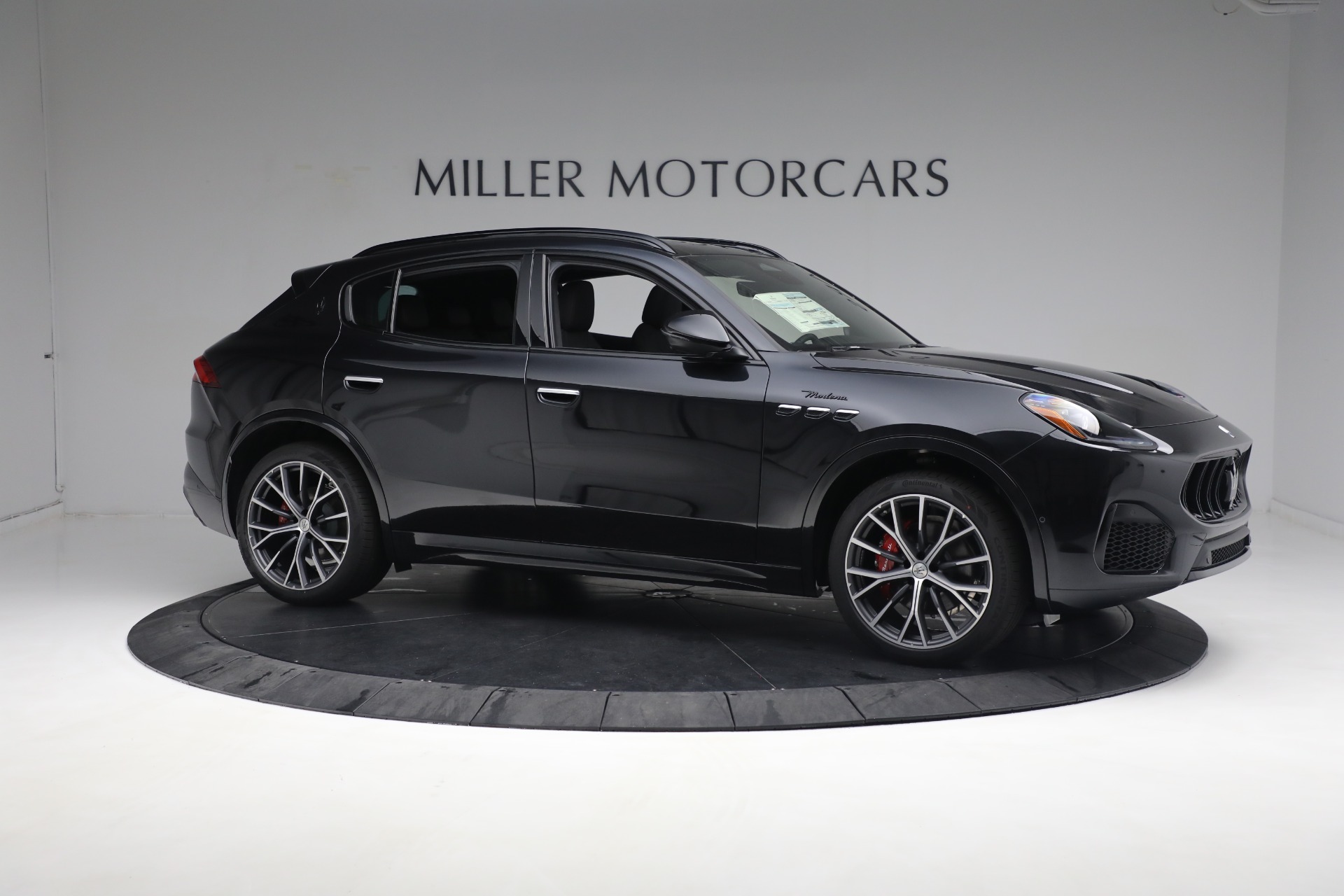 New 2023 Maserati Grecale Modena | St. Petersburg, FL