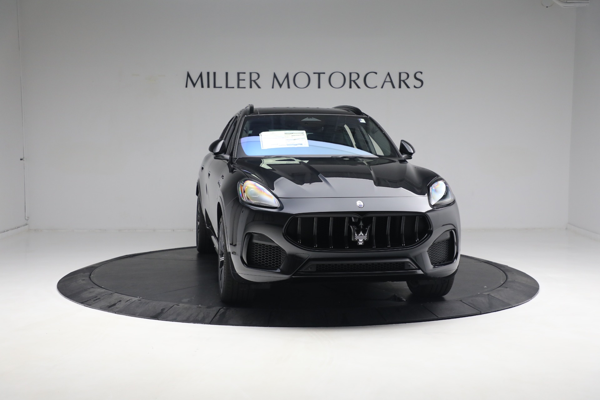 New 2023 Maserati Grecale Modena | St. Petersburg, FL