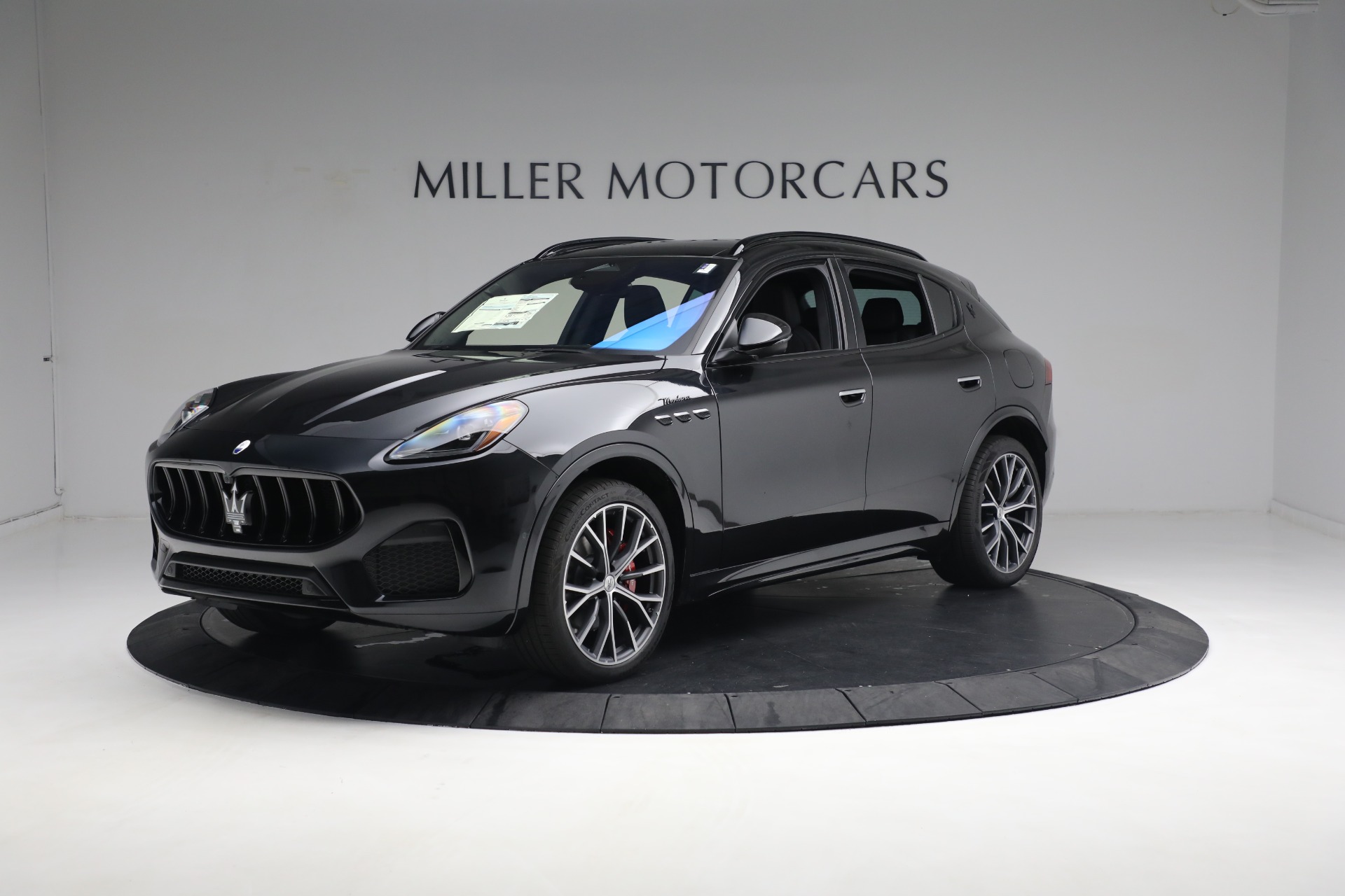 New 2023 Maserati Grecale Modena | St. Petersburg, FL