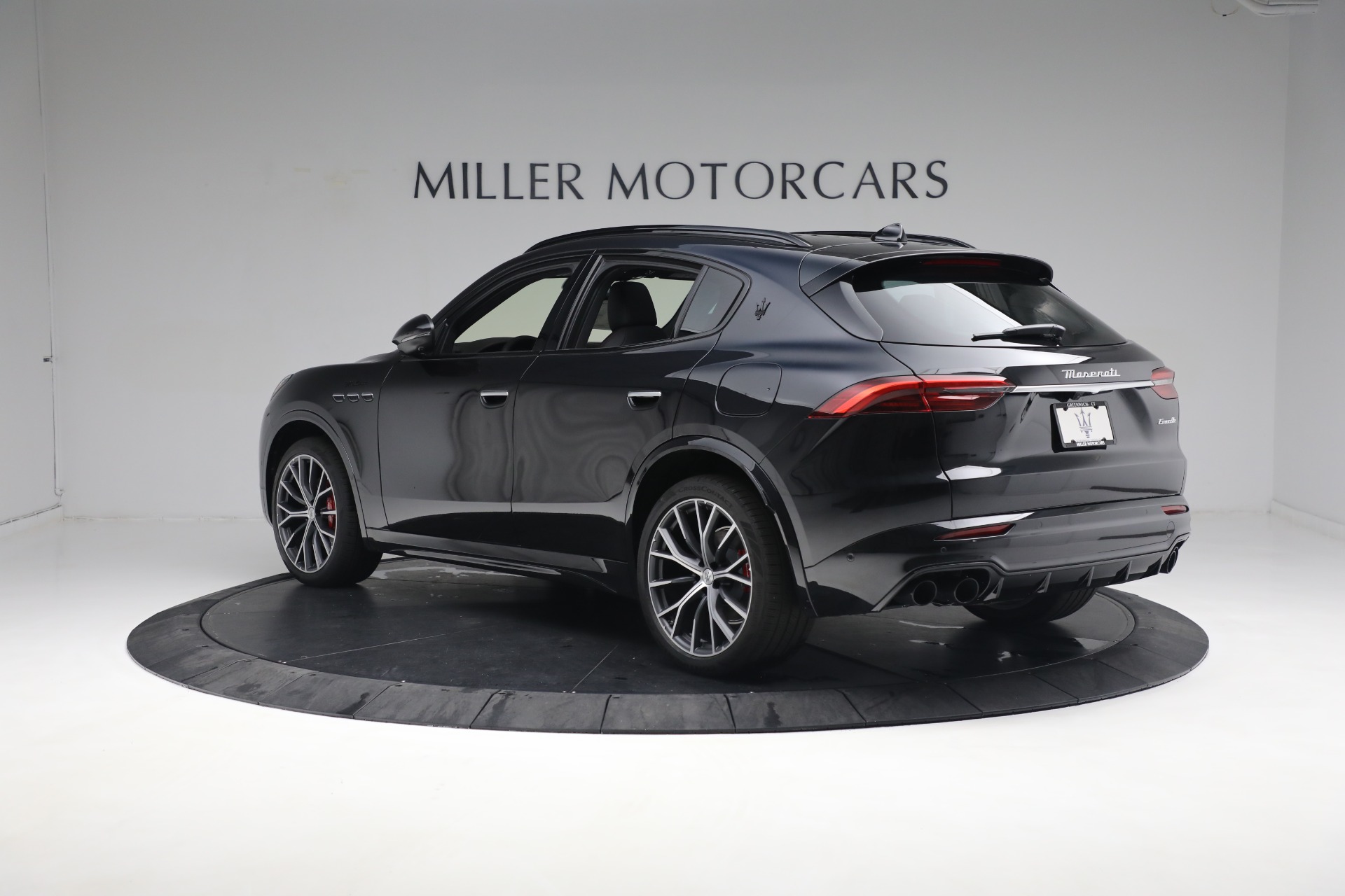 New 2023 Maserati Grecale Modena | St. Petersburg, FL