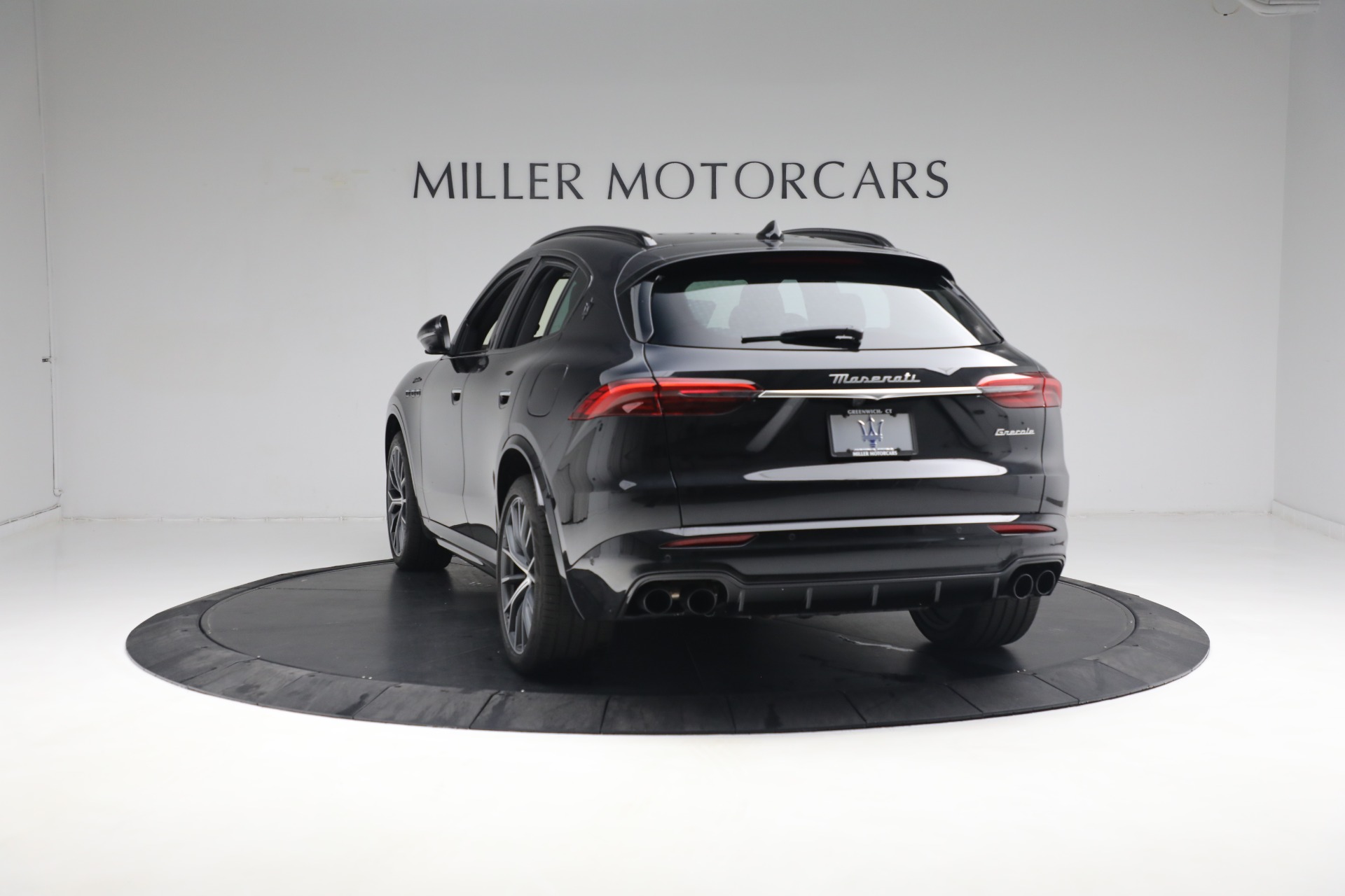New 2023 Maserati Grecale Modena | St. Petersburg, FL