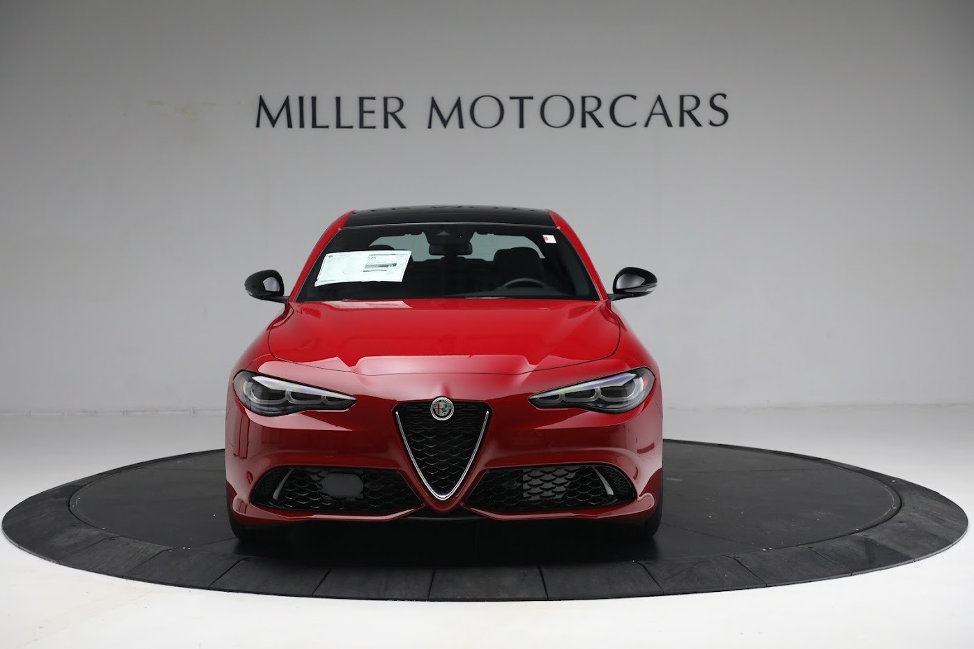 New 2024 Alfa Romeo Giulia Ti | St. Petersburg, FL
