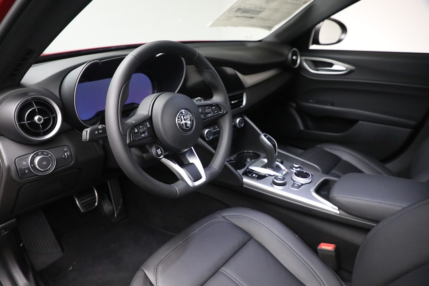 New 2024 Alfa Romeo Giulia Ti | St. Petersburg, FL
