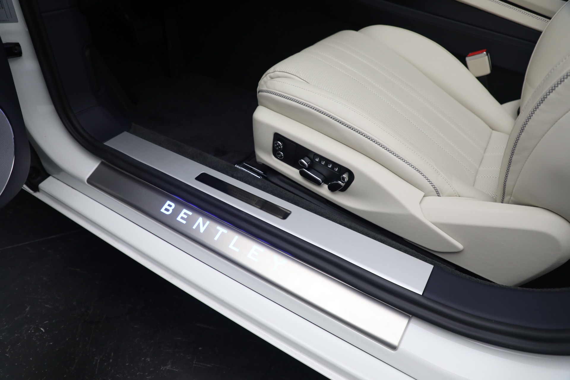 Used 2021 Bentley Continental GTC V8 | St. Petersburg, FL