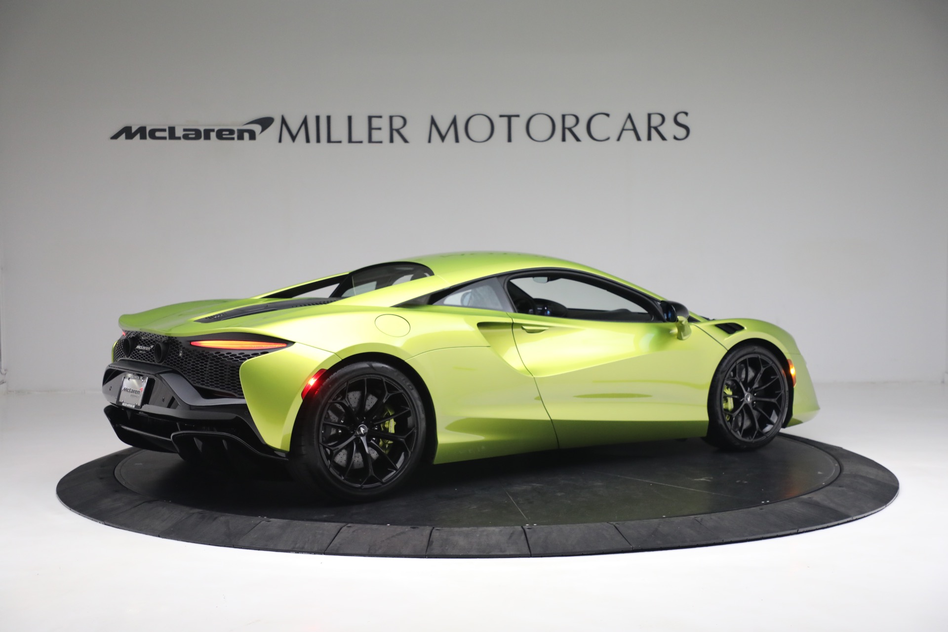 New 2023 McLaren Artura Vision | St. Petersburg, FL
