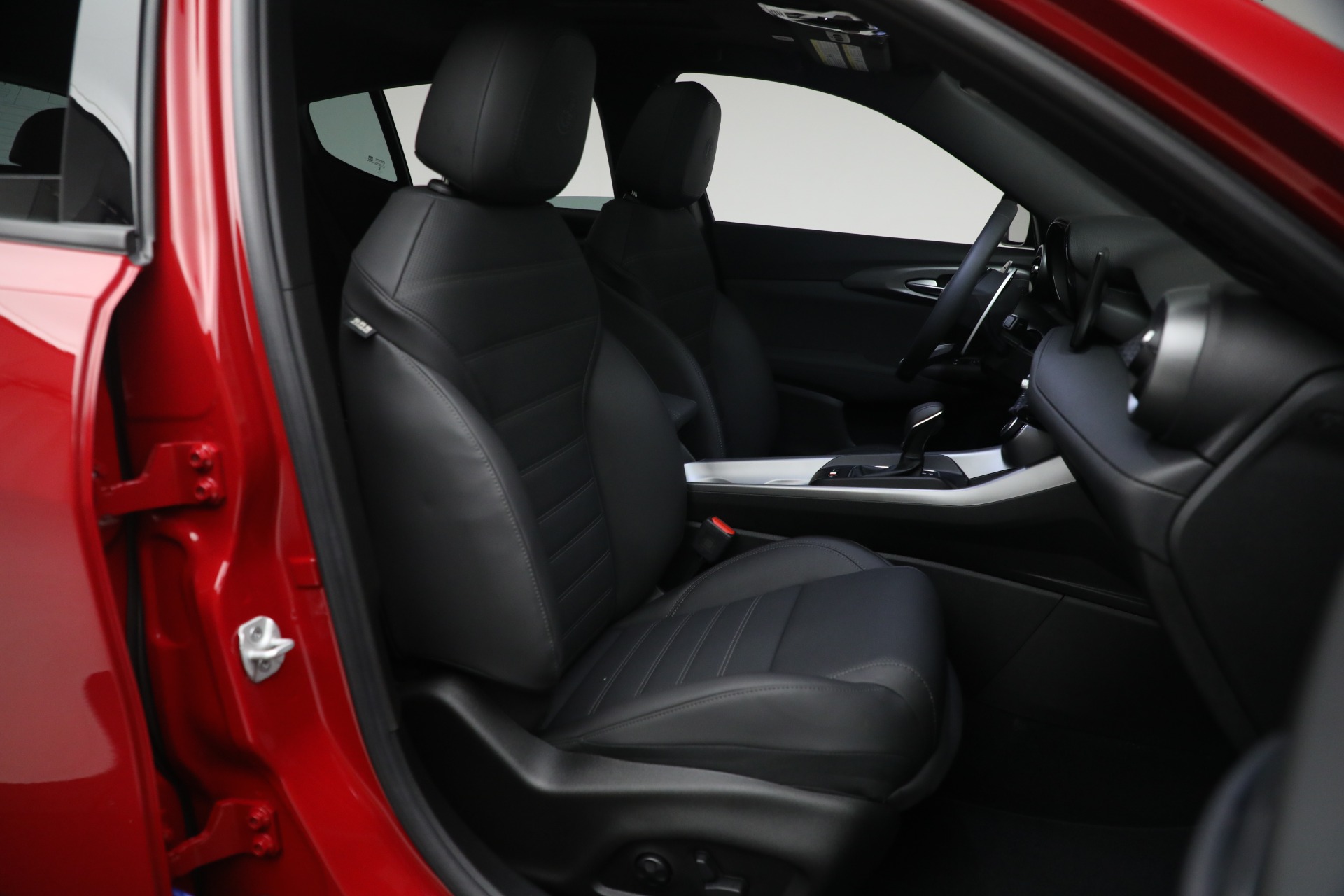 New 2024 Alfa Romeo Tonale Ti | St. Petersburg, FL