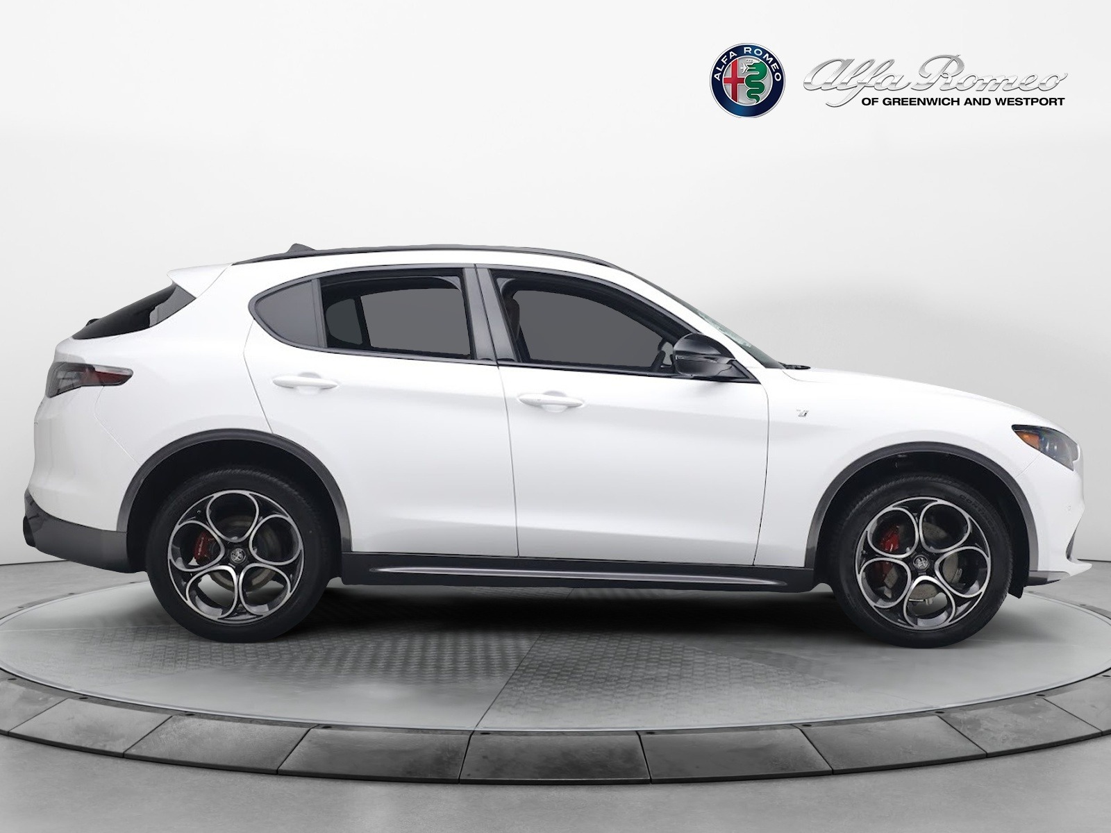 New 2024 Alfa Romeo Stelvio Ti | St. Petersburg, FL