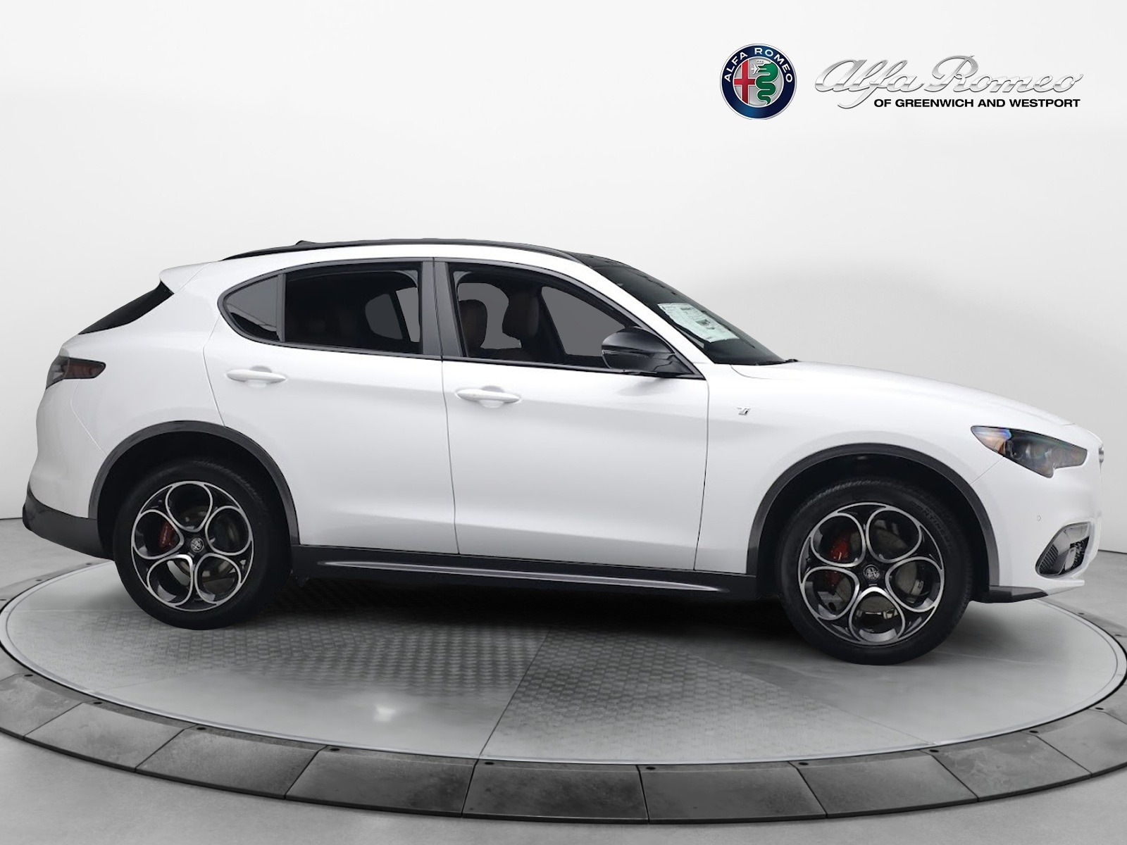 New 2024 Alfa Romeo Stelvio Ti | St. Petersburg, FL