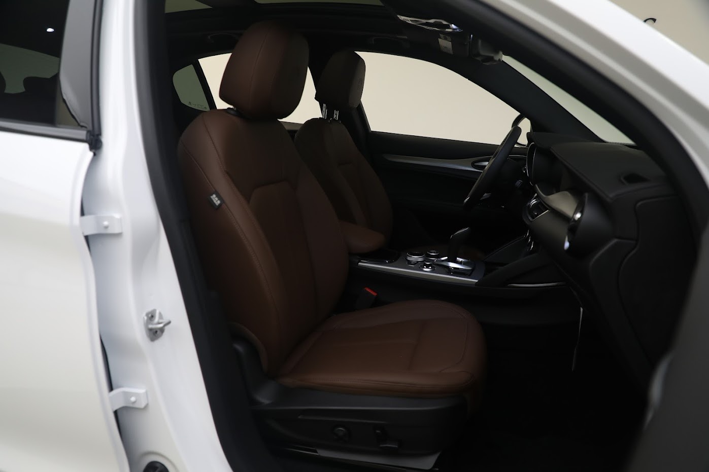 New 2024 Alfa Romeo Stelvio Ti | St. Petersburg, FL