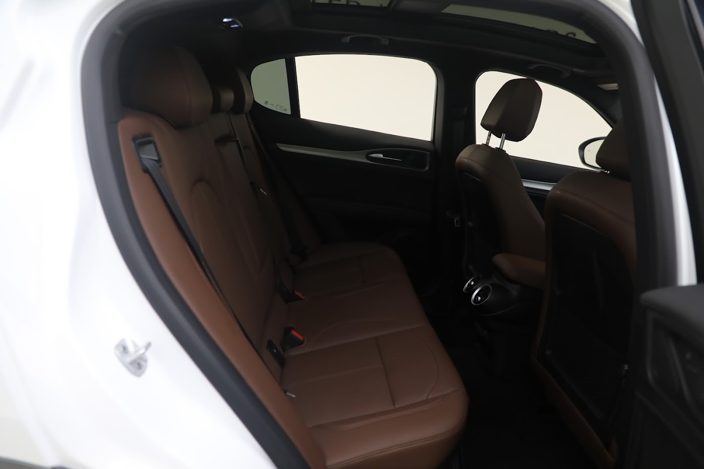 New 2024 Alfa Romeo Stelvio Ti | St. Petersburg, FL
