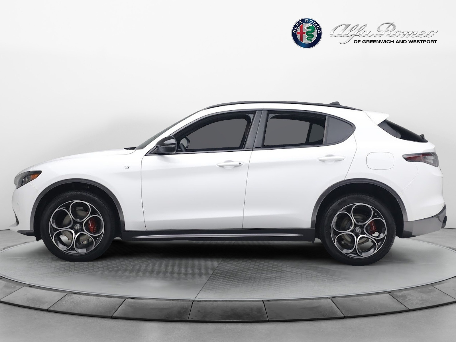 New 2024 Alfa Romeo Stelvio Ti | St. Petersburg, FL