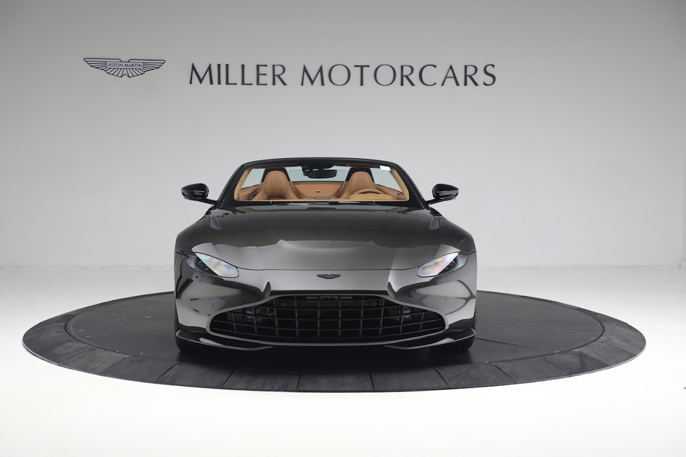 New 2023 Aston Martin Vantage V8 | St. Petersburg, FL