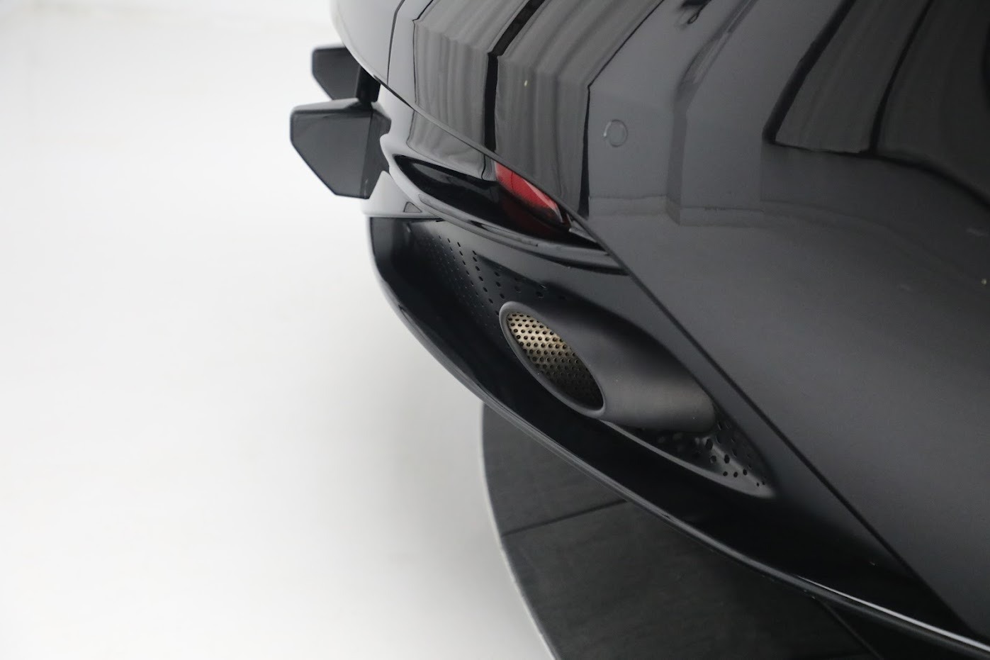 Used 2020 Aston Martin DB11 Volante | St. Petersburg, FL