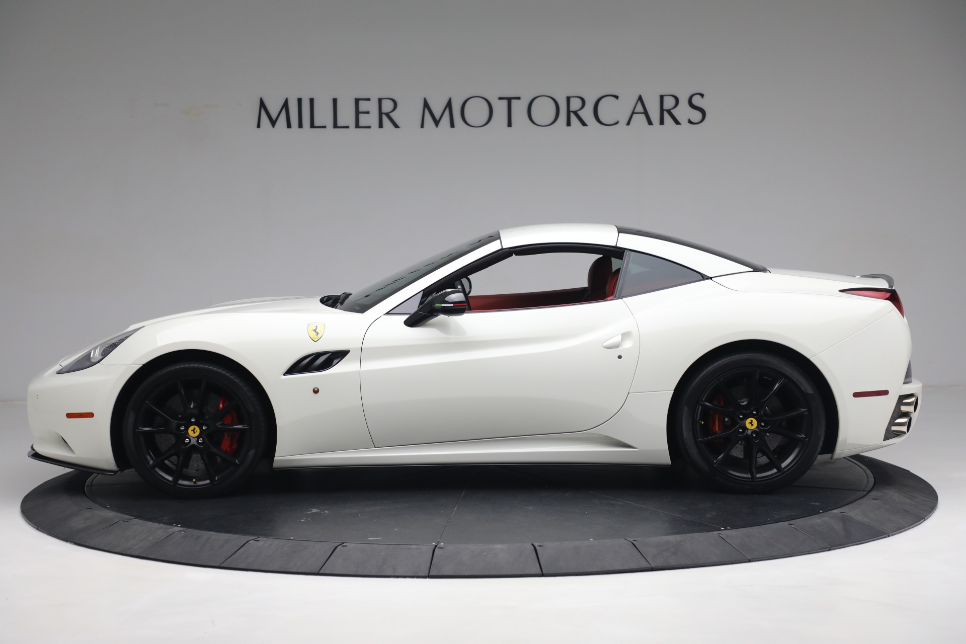 Used 2014 Ferrari California | St. Petersburg, FL