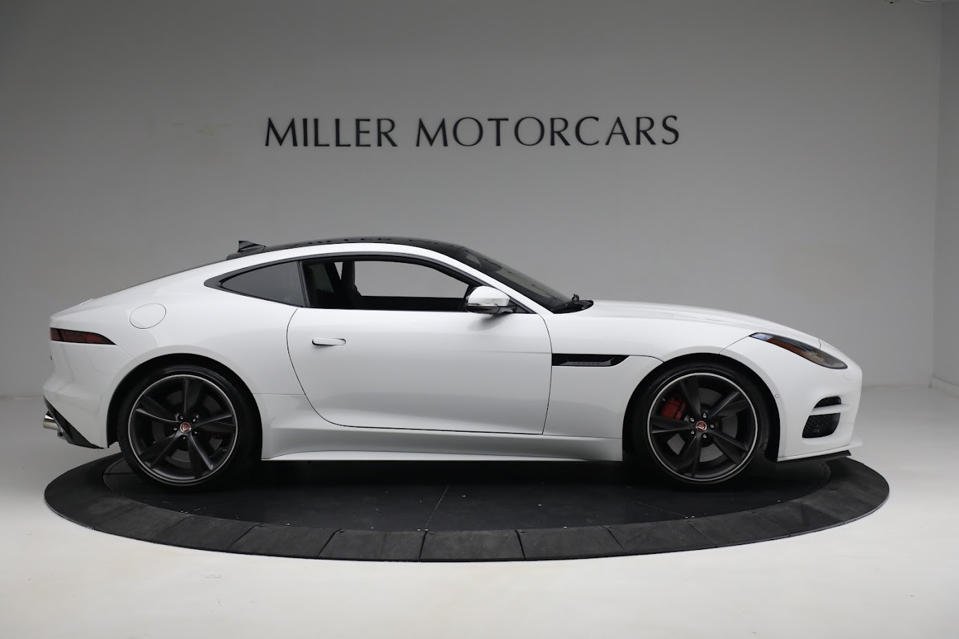Used 2018 Jaguar F-TYPE R | St. Petersburg, FL