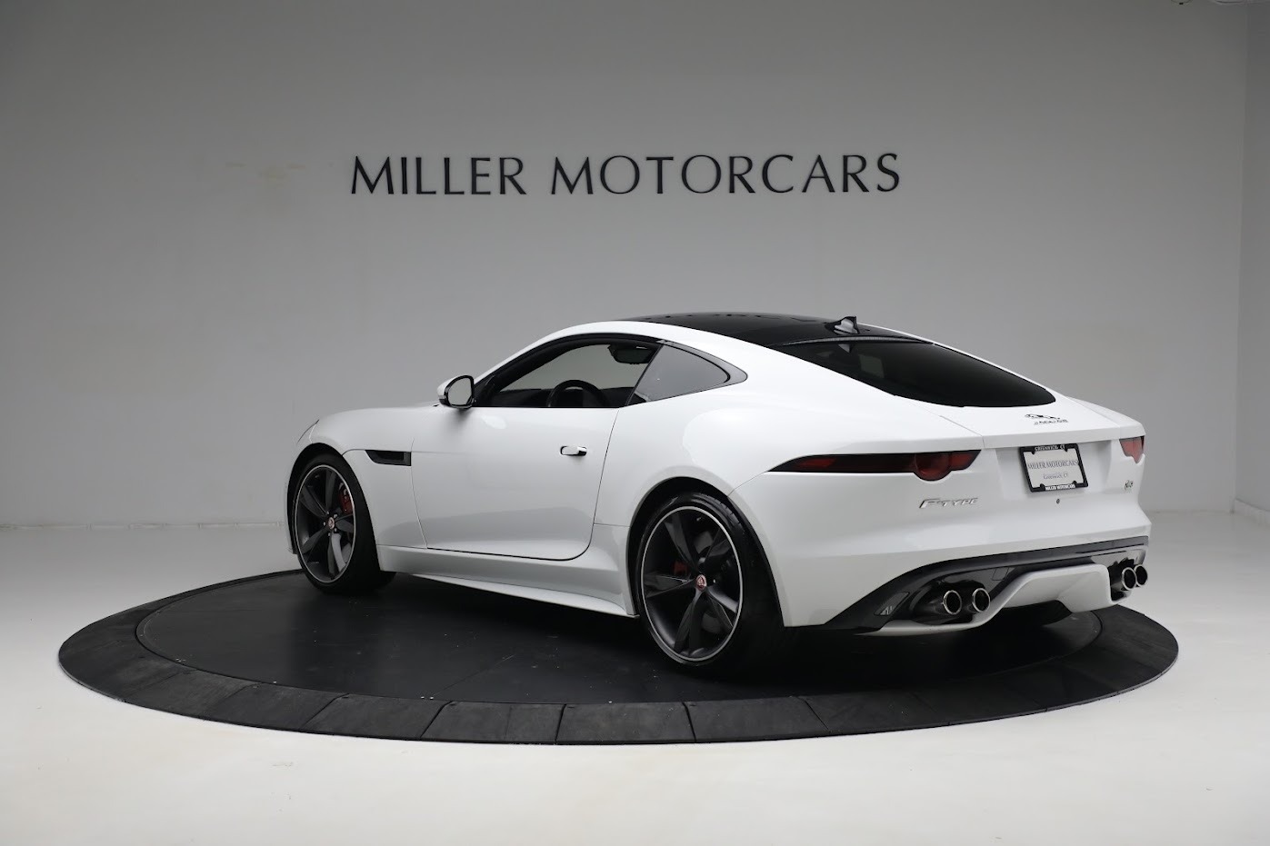 Used 2018 Jaguar F-TYPE R | St. Petersburg, FL