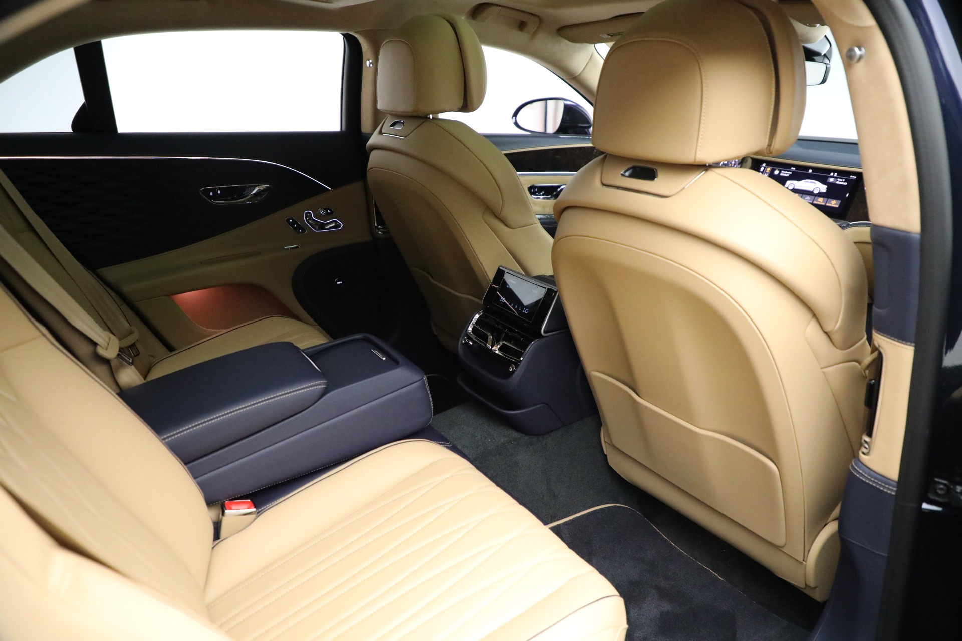New 2024 Bentley Flying Spur Hybrid Azure | St. Petersburg, FL