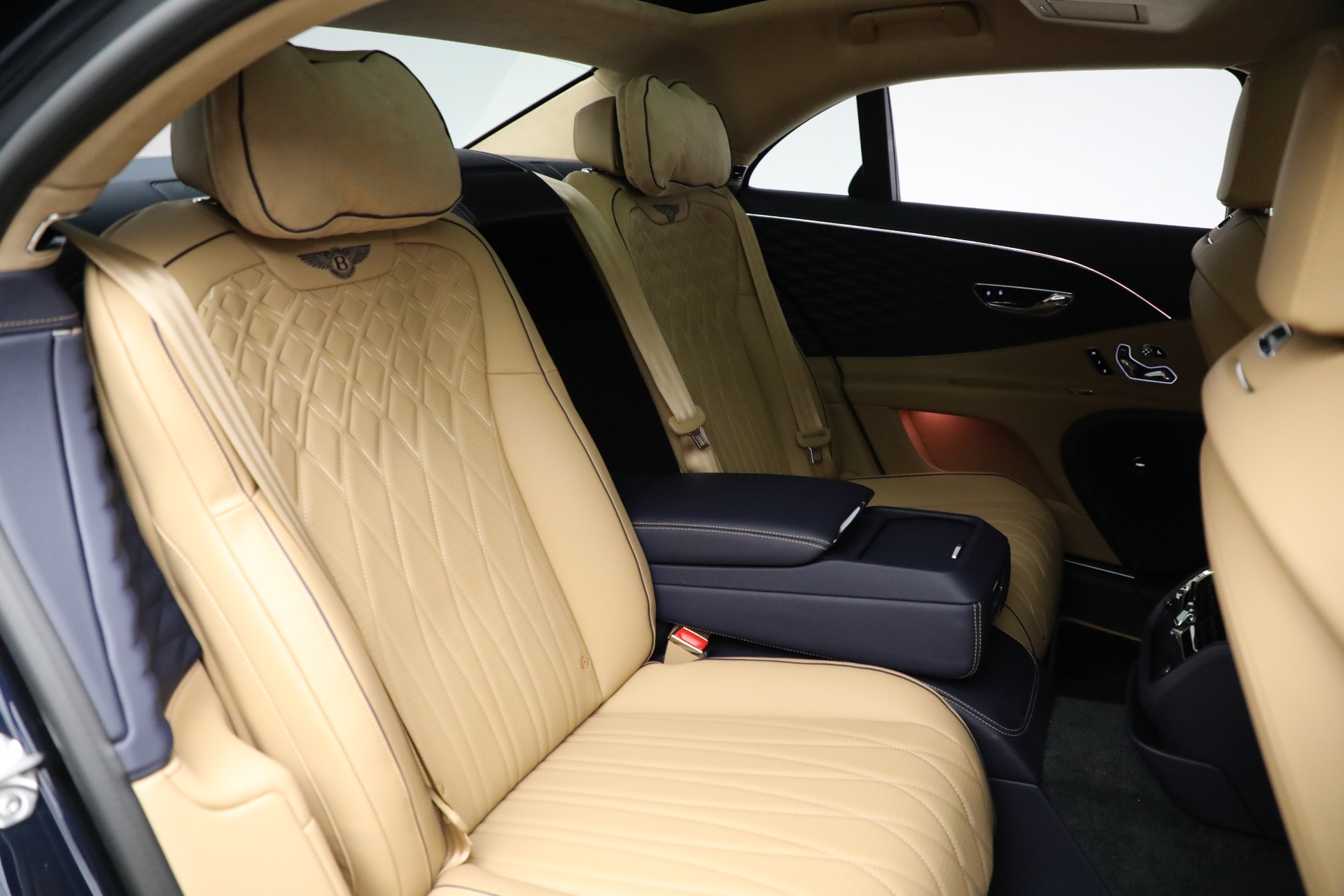 New 2024 Bentley Flying Spur Hybrid Azure | St. Petersburg, FL
