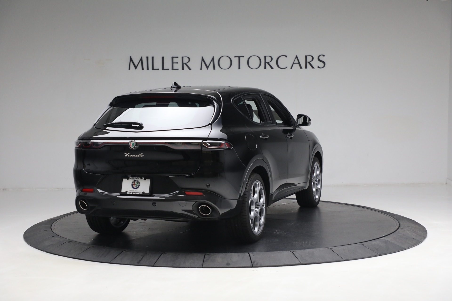 New 2024 Alfa Romeo Tonale Veloce | St. Petersburg, FL