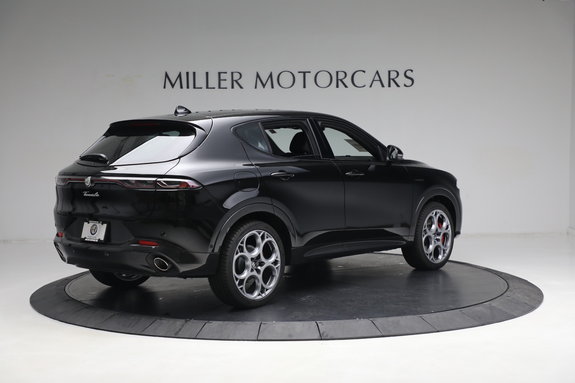 New 2024 Alfa Romeo Tonale Veloce | St. Petersburg, FL