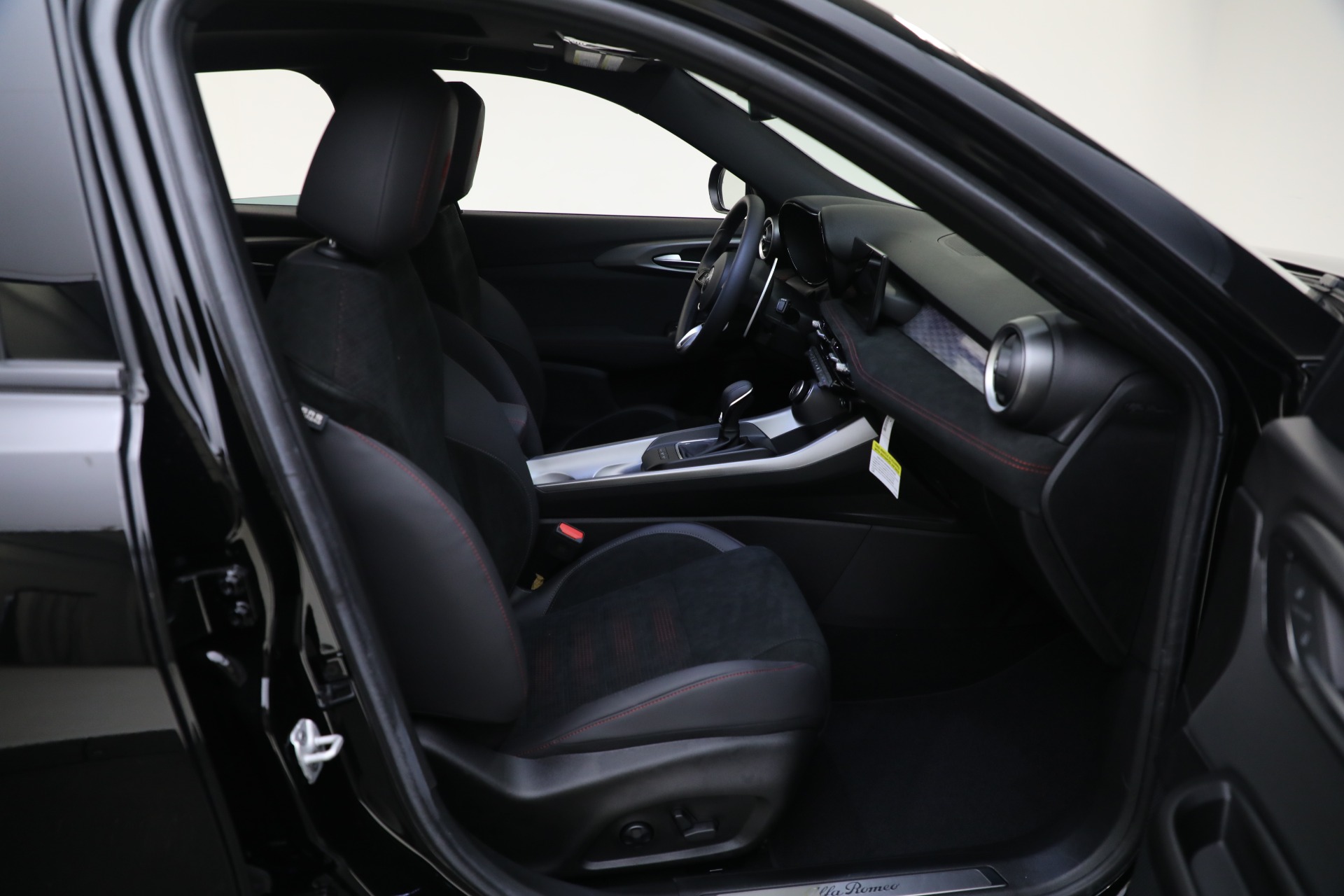 New 2024 Alfa Romeo Tonale Veloce | St. Petersburg, FL