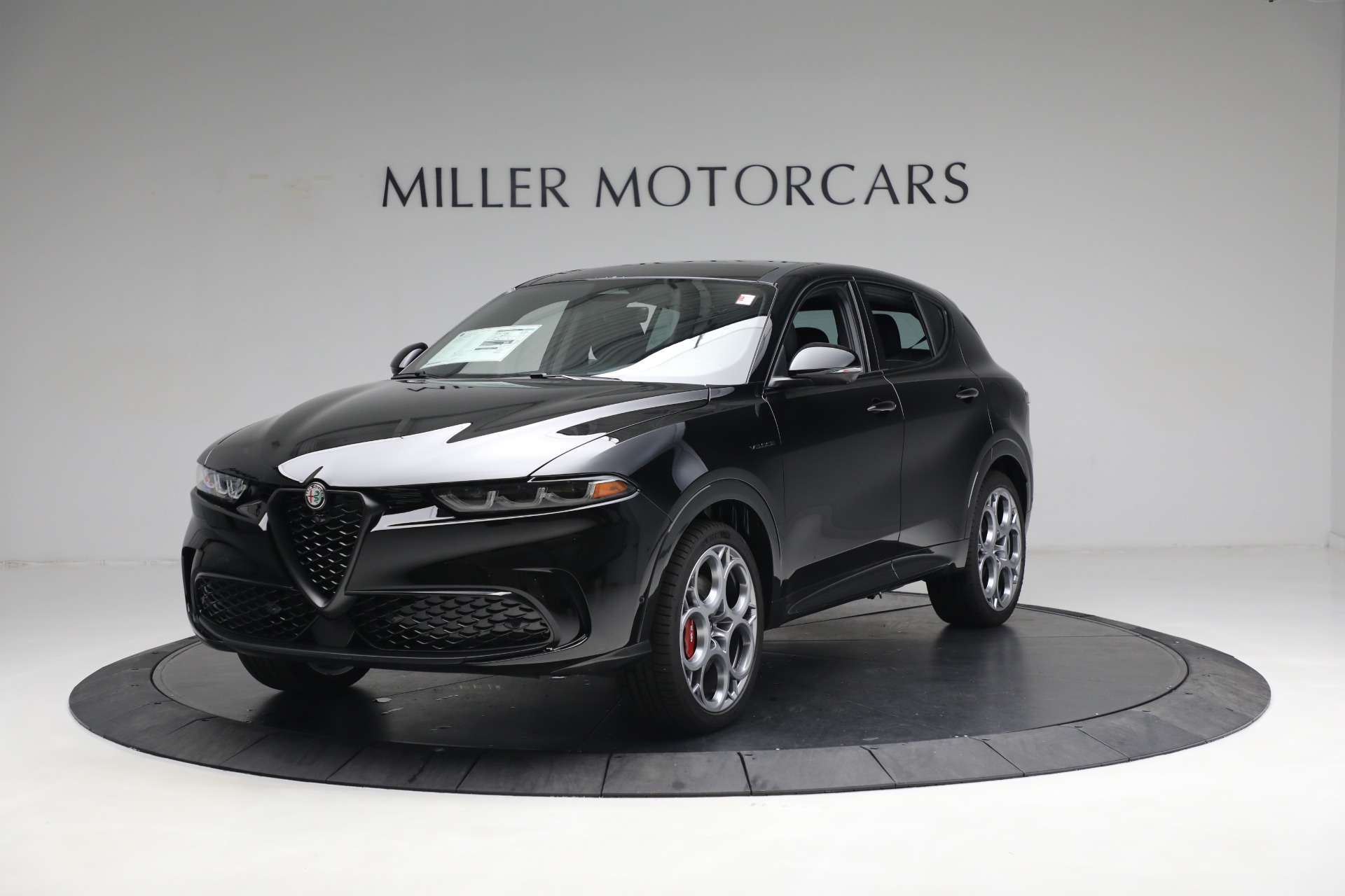 New 2024 Alfa Romeo Tonale Veloce | St. Petersburg, FL