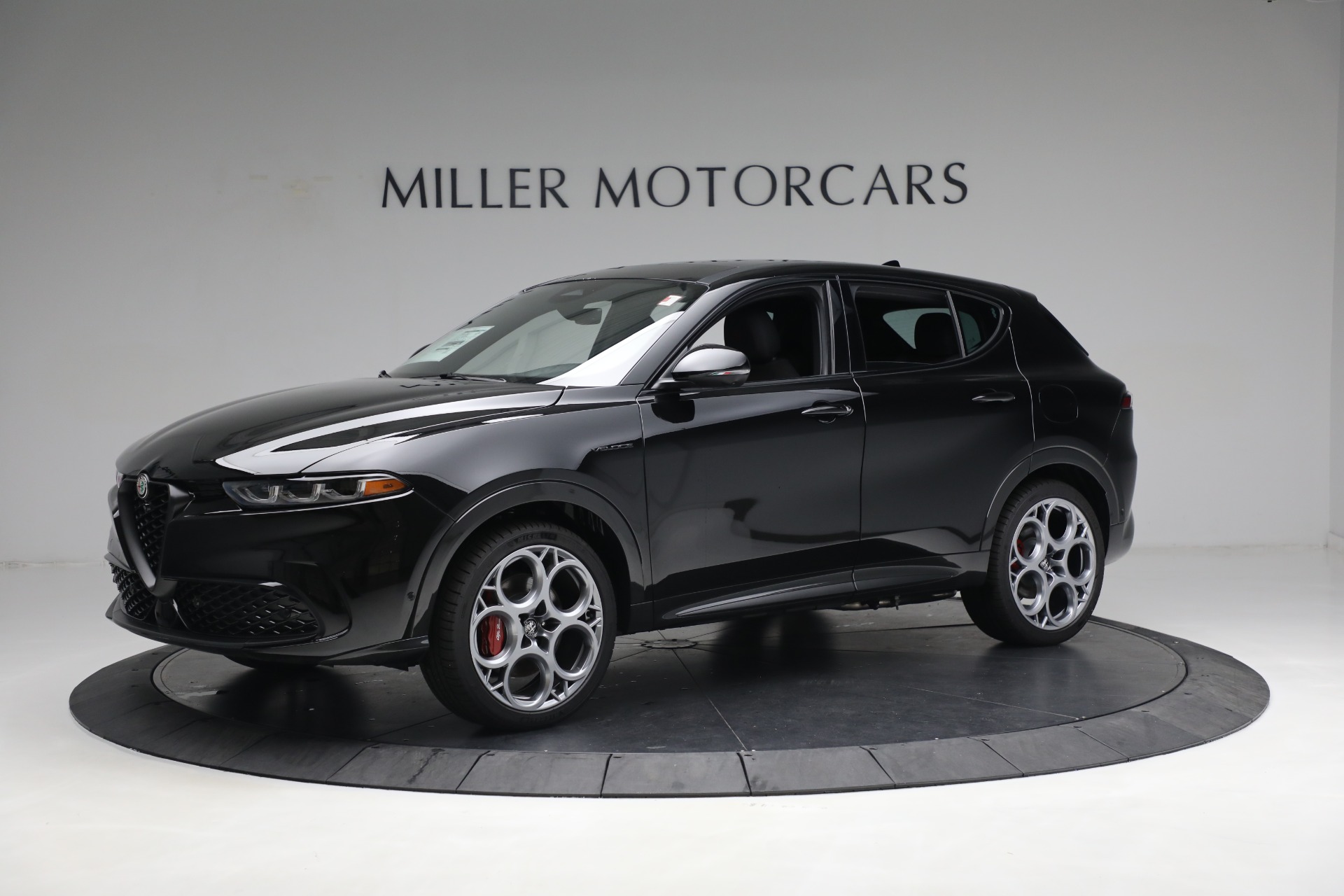 New 2024 Alfa Romeo Tonale Veloce | St. Petersburg, FL