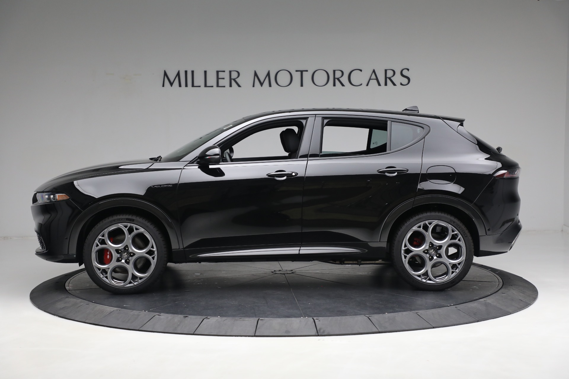 New 2024 Alfa Romeo Tonale Veloce | St. Petersburg, FL
