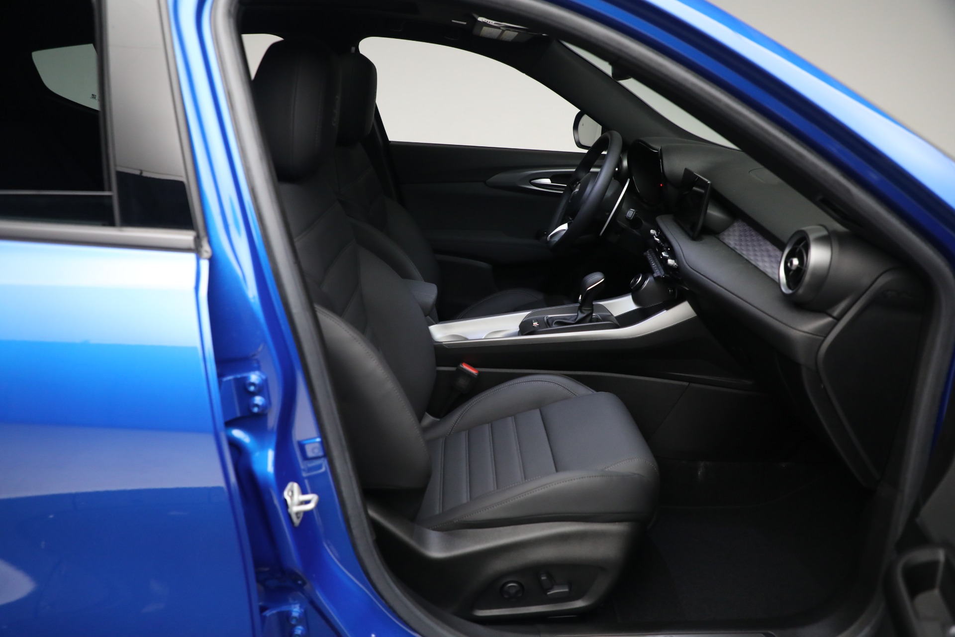 New 2024 Alfa Romeo Tonale Veloce | St. Petersburg, FL