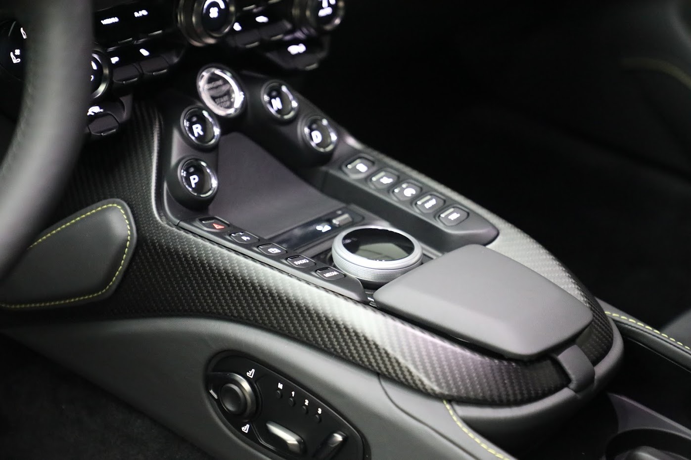 New 2023 Aston Martin Vantage V8 | St. Petersburg, FL