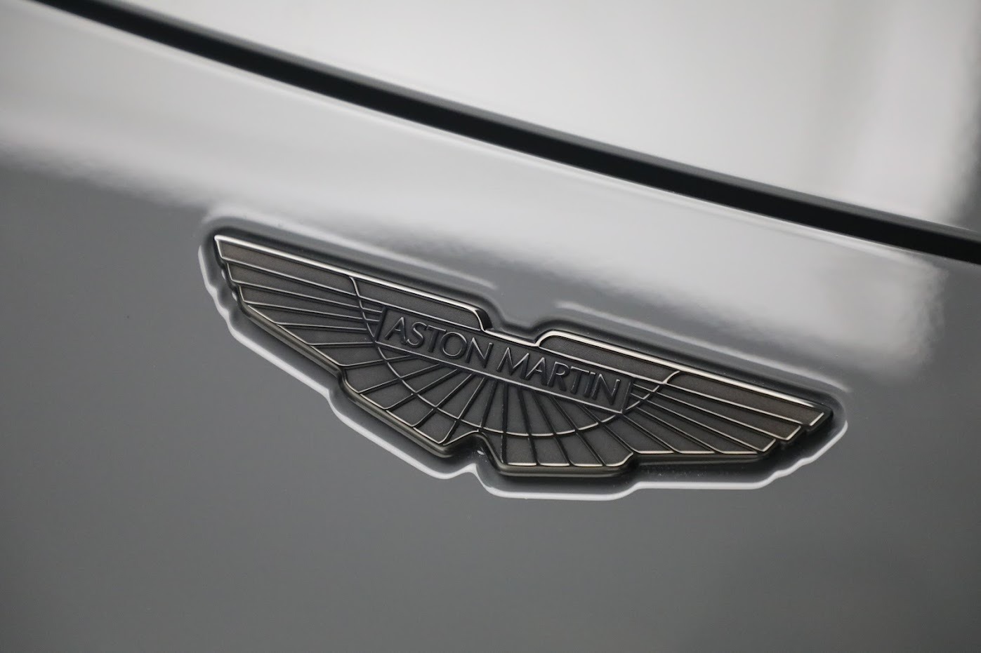 New 2023 Aston Martin Vantage V8 | St. Petersburg, FL