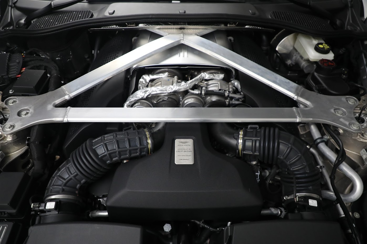 New 2023 Aston Martin Vantage V8 | St. Petersburg, FL
