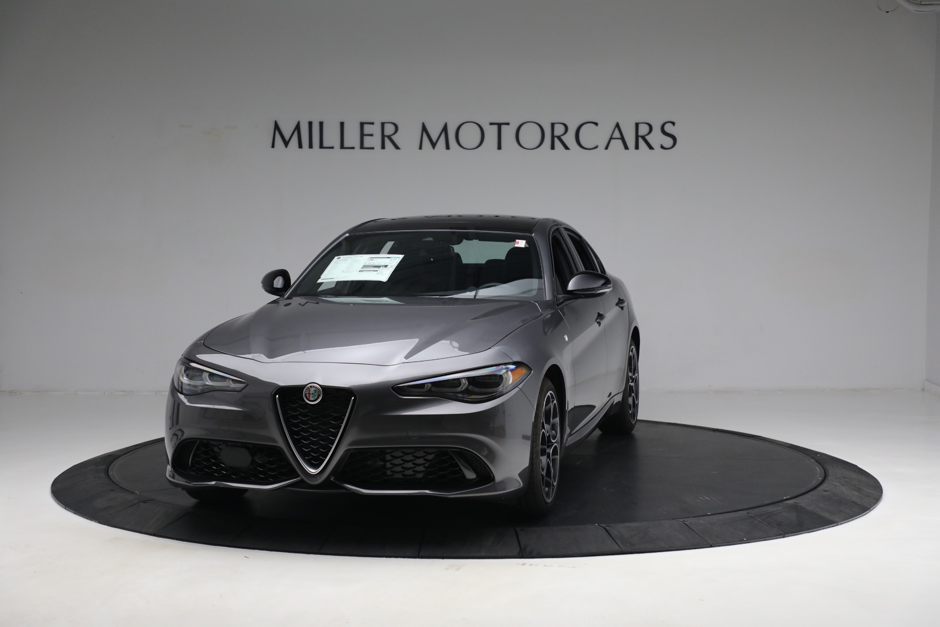 New 2024 Alfa Romeo Giulia Ti | St. Petersburg, FL