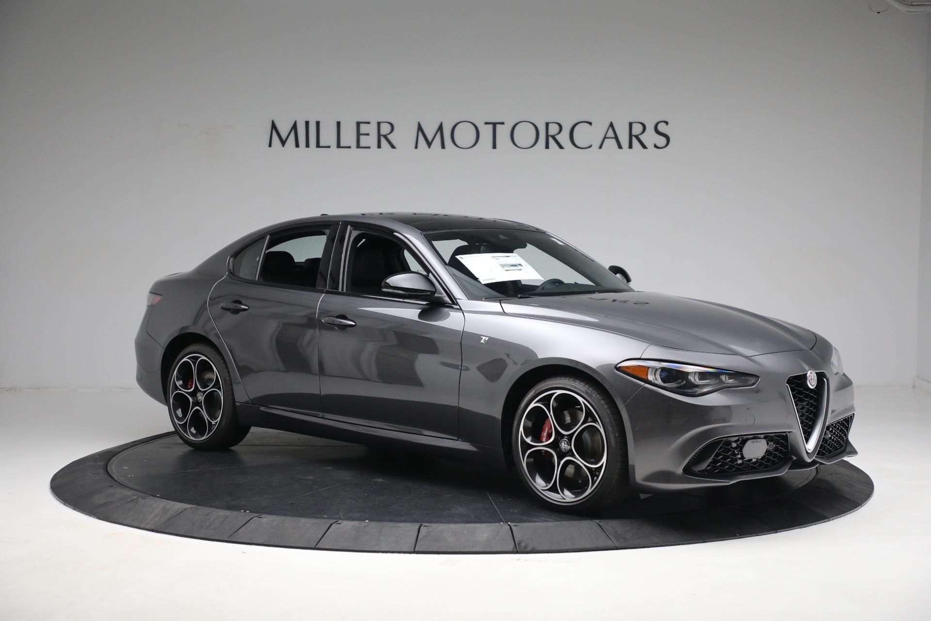 New 2024 Alfa Romeo Giulia Ti | St. Petersburg, FL