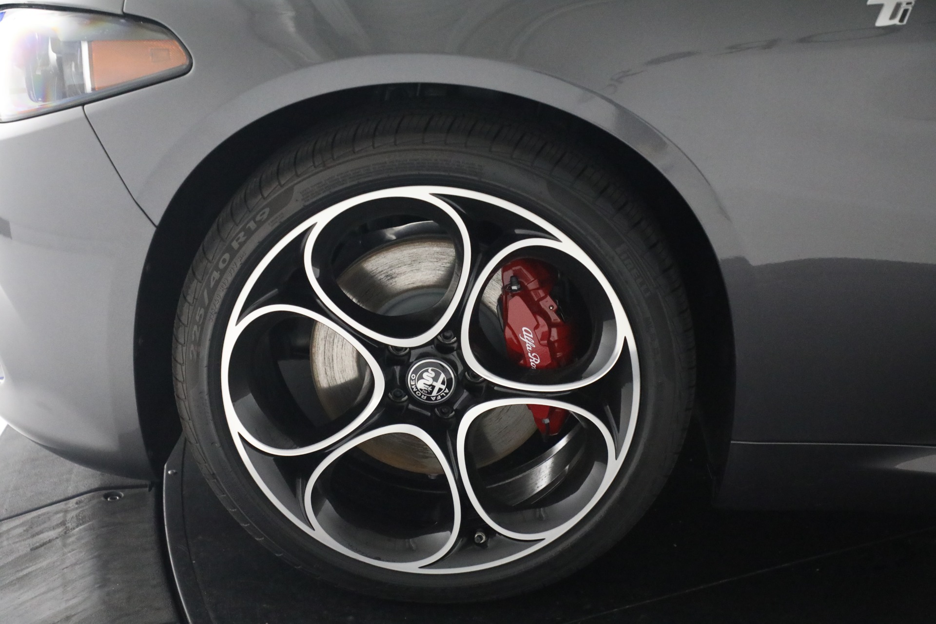 New 2024 Alfa Romeo Giulia Ti | St. Petersburg, FL