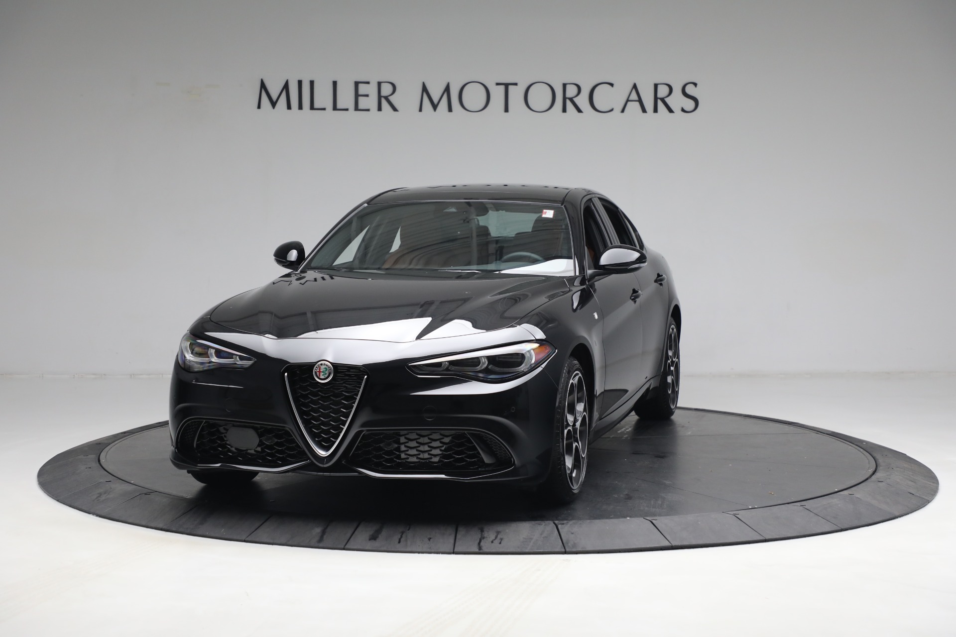 New 2024 Alfa Romeo Giulia Ti | St. Petersburg, FL