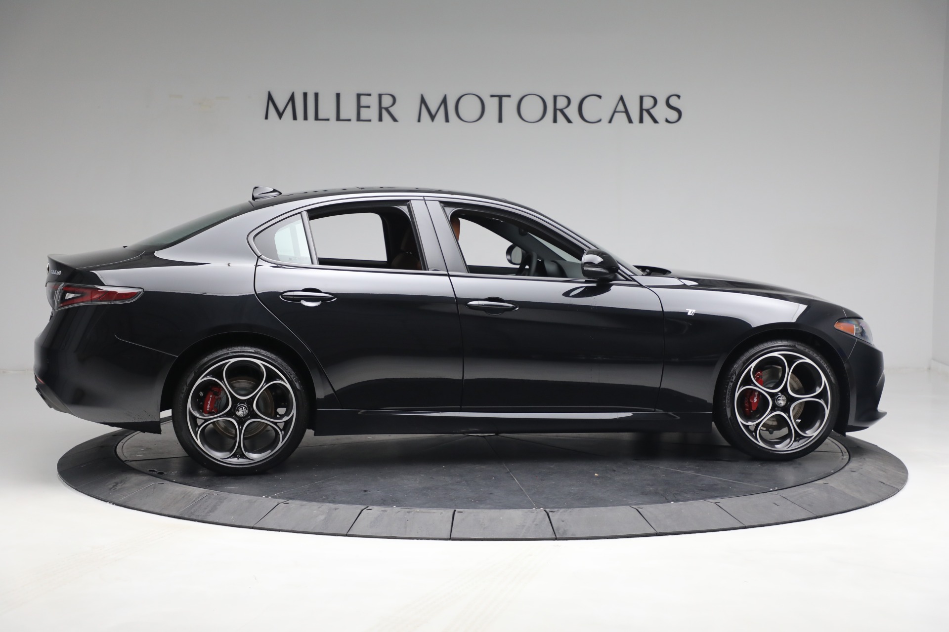 New 2024 Alfa Romeo Giulia Ti | St. Petersburg, FL