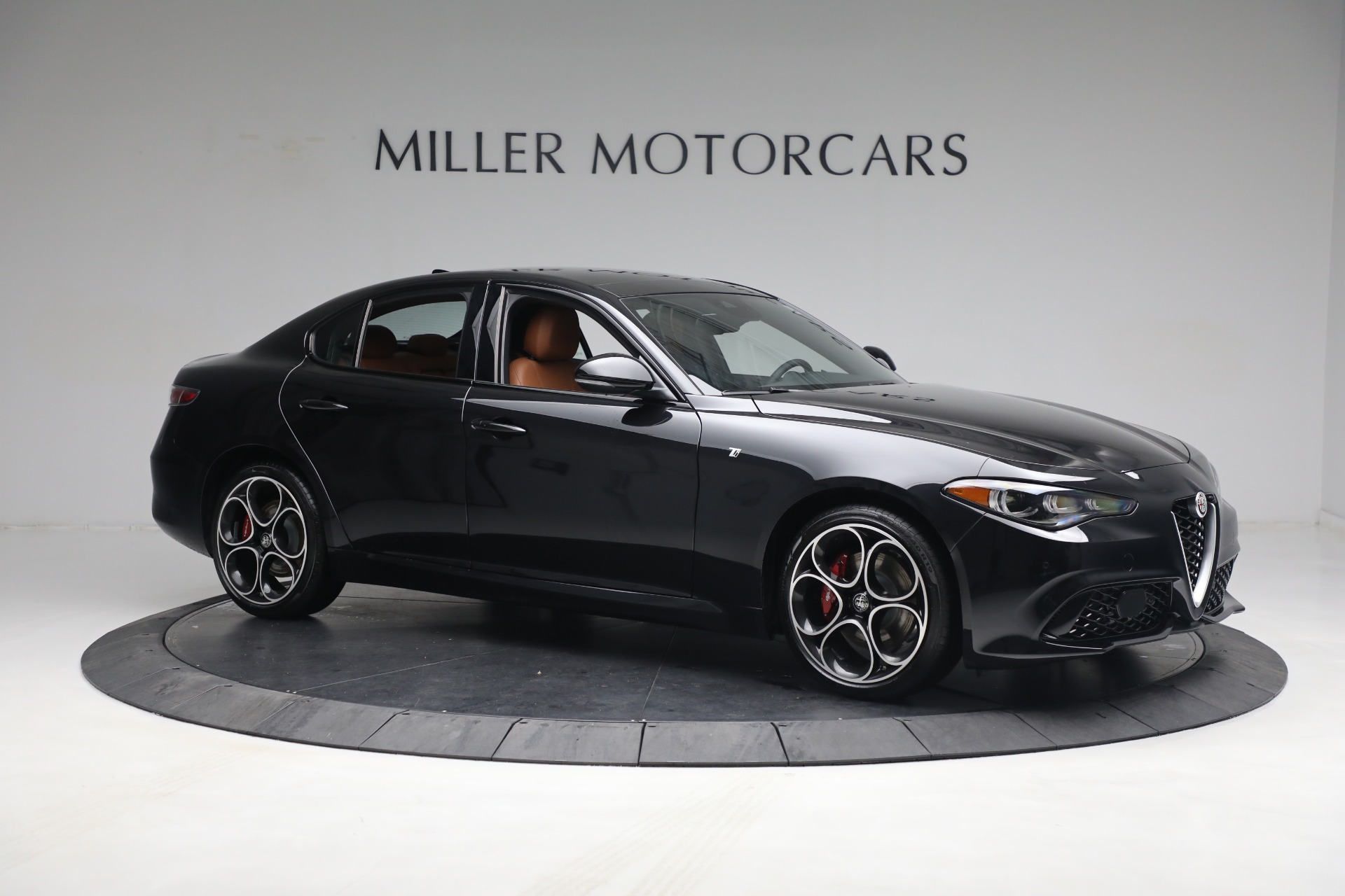 New 2024 Alfa Romeo Giulia Ti | St. Petersburg, FL