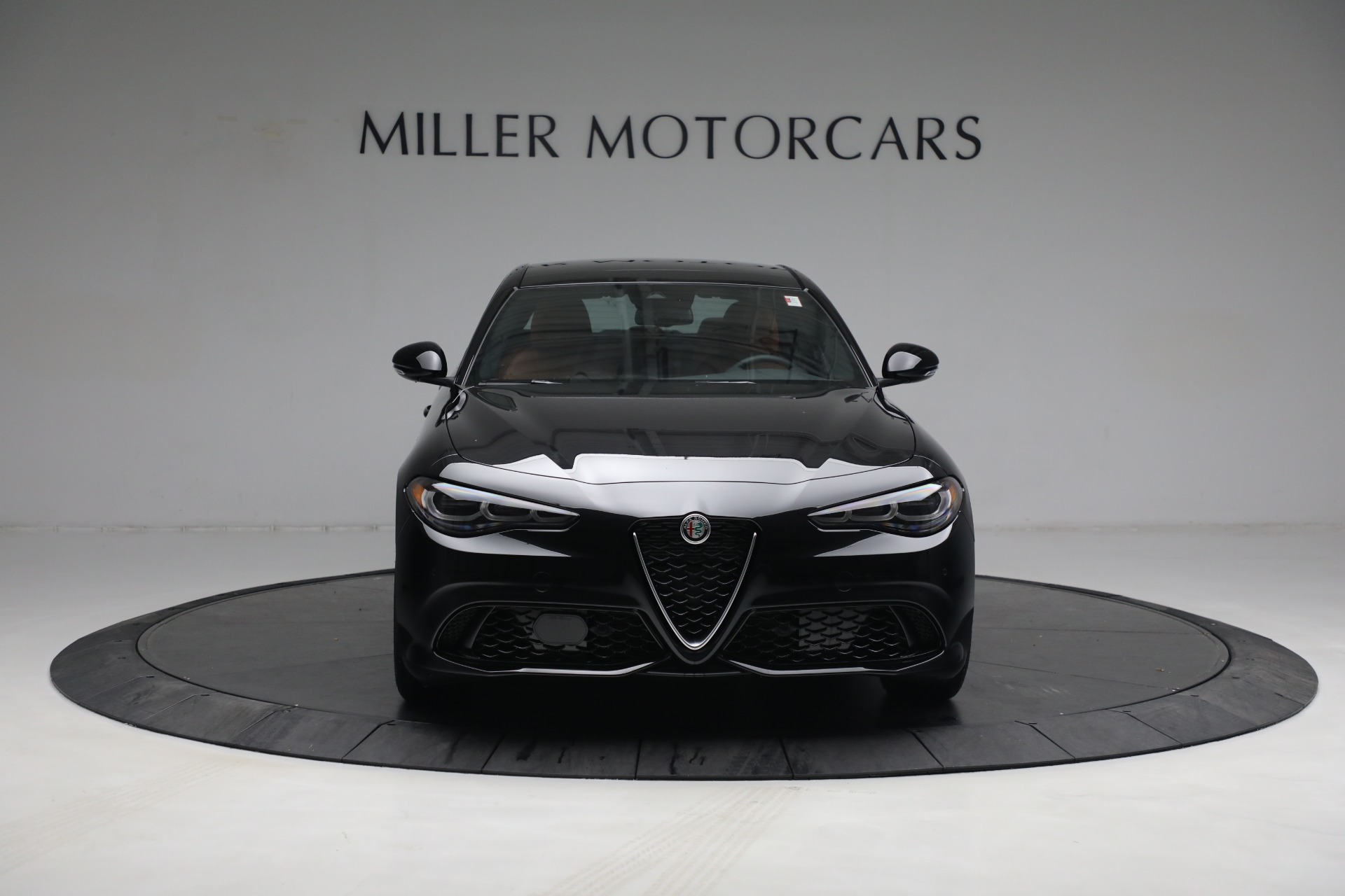 New 2024 Alfa Romeo Giulia Ti | St. Petersburg, FL