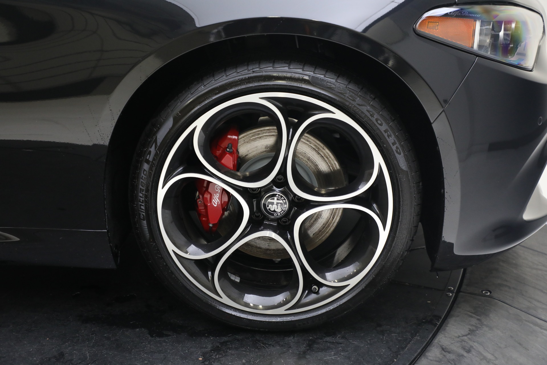New 2024 Alfa Romeo Giulia Ti | St. Petersburg, FL