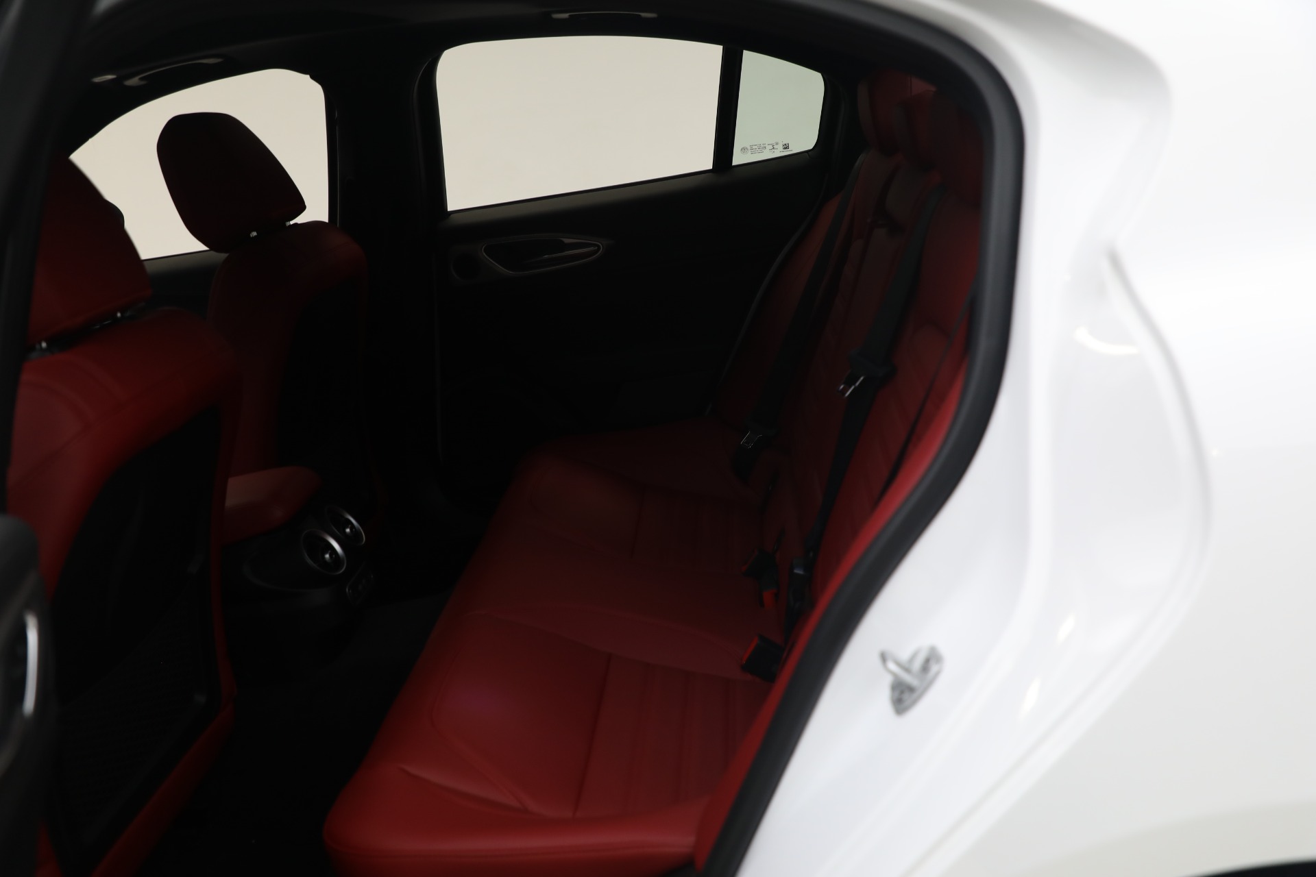 New 2024 Alfa Romeo Giulia Ti | St. Petersburg, FL