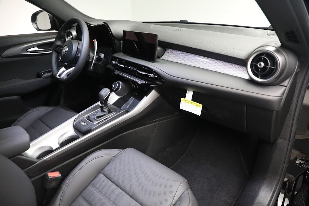 New 2024 Alfa Romeo Tonale Ti | St. Petersburg, FL