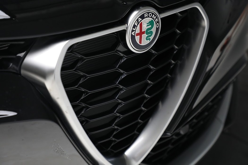 New 2024 Alfa Romeo Tonale Ti | St. Petersburg, FL