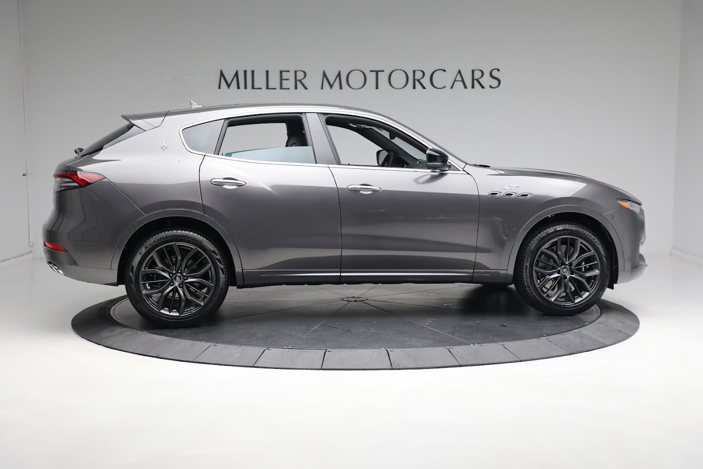 New 2024 Maserati Levante GT | St. Petersburg, FL