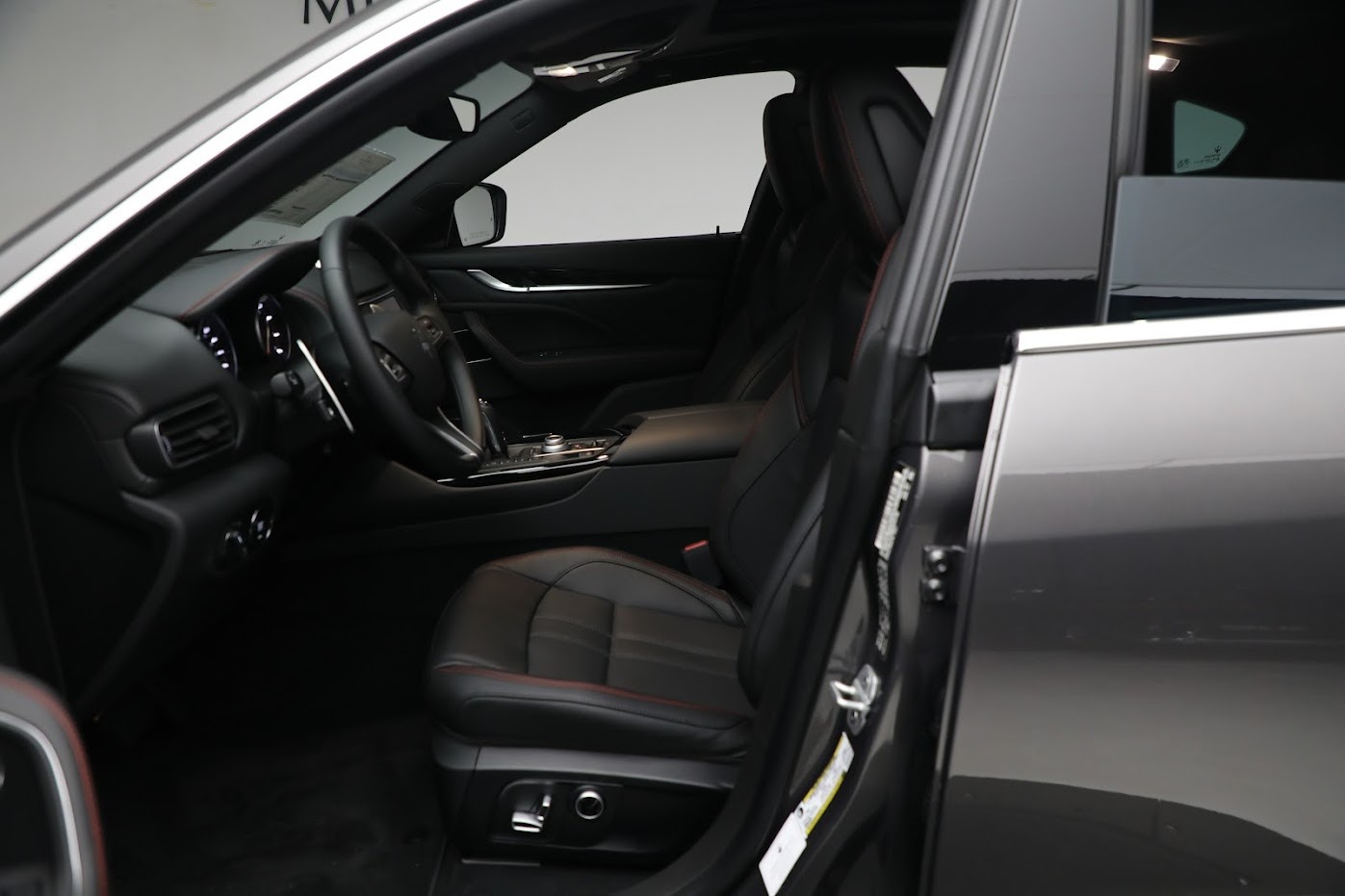 New 2024 Maserati Levante GT | St. Petersburg, FL