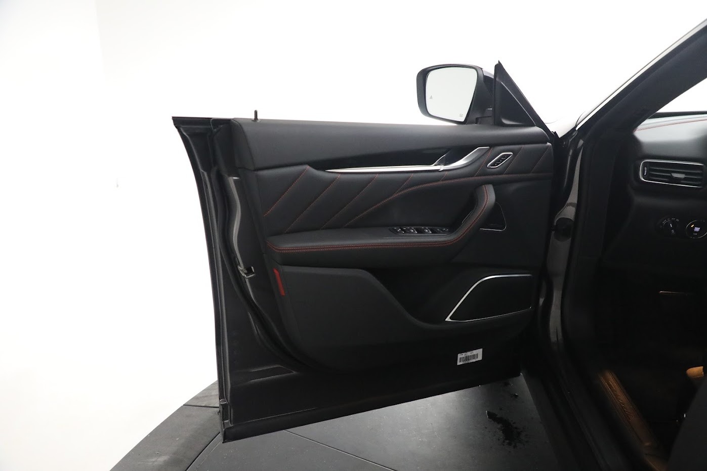 New 2024 Maserati Levante GT | St. Petersburg, FL