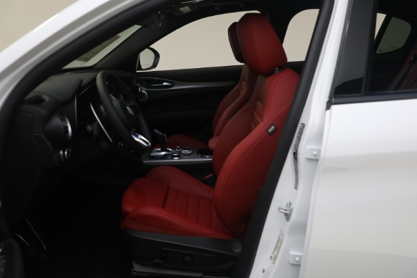 New 2024 Alfa Romeo Stelvio Ti | St. Petersburg, FL