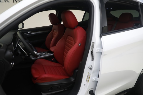 New 2024 Alfa Romeo Stelvio Ti | St. Petersburg, FL