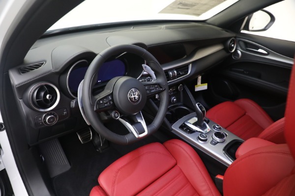 New 2024 Alfa Romeo Stelvio Ti | St. Petersburg, FL